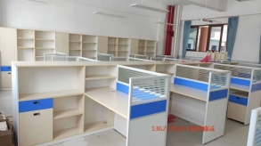 帶側(cè)高柜財務(wù)桌WM-K565